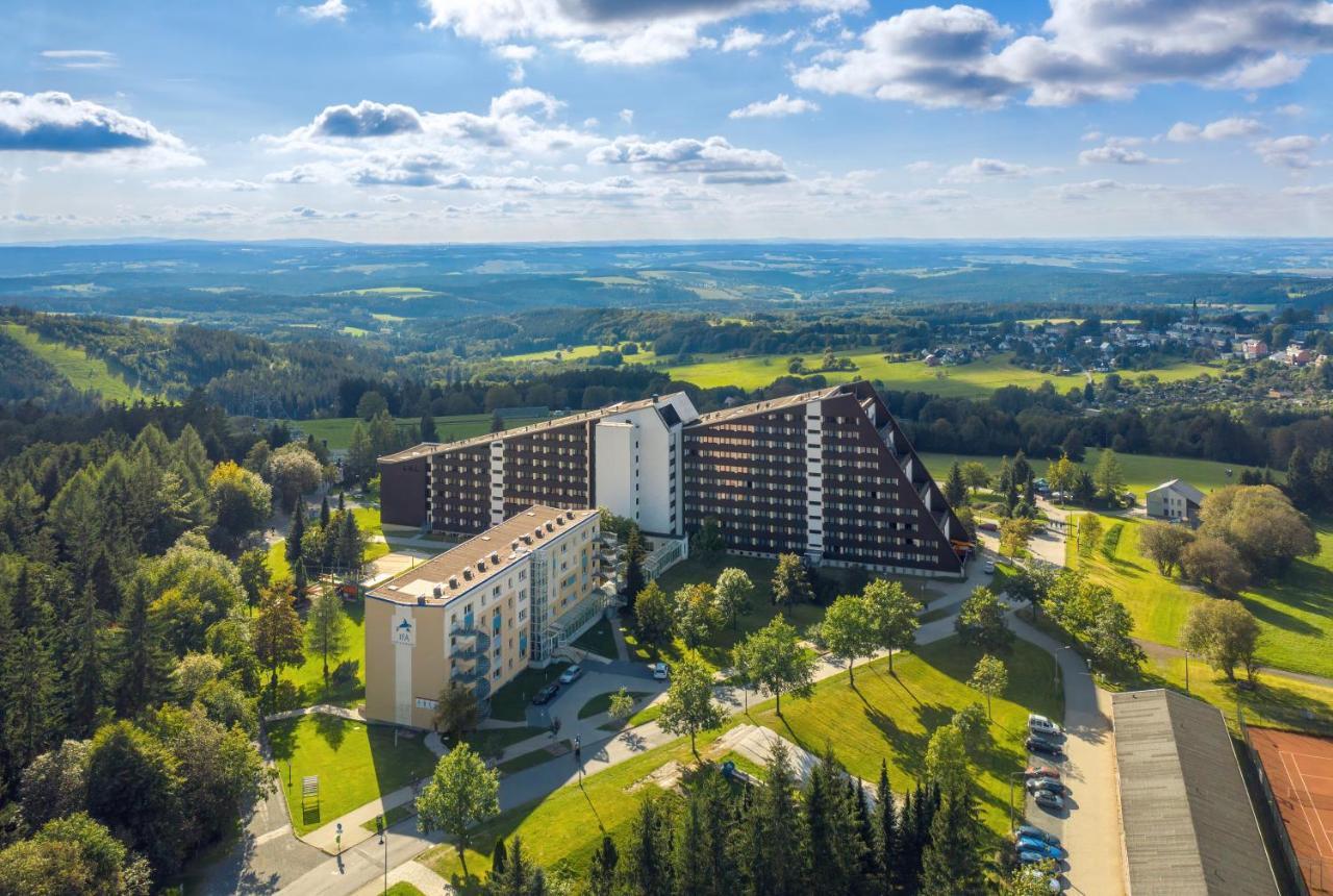 Ifa Schoeneck Hotel & Ferienpark Екстериор снимка
